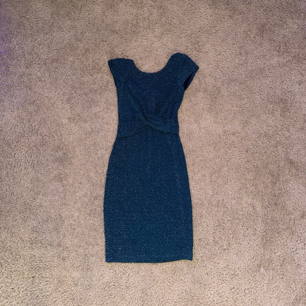 I.N. San Francisco Elegant Blue Backless Dress